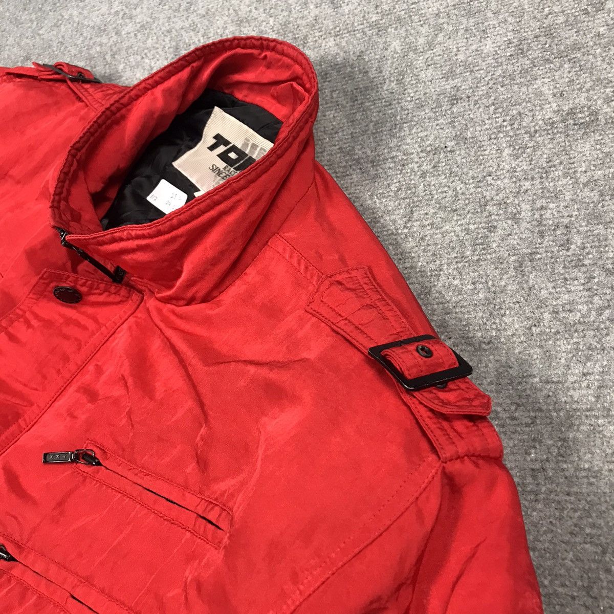 Sports Specialties VINTAGE TOM’S RACING JAPANESE BOMBER RED JACKET Size US M / EU 48-50 / 2 - 10 Thumbnail