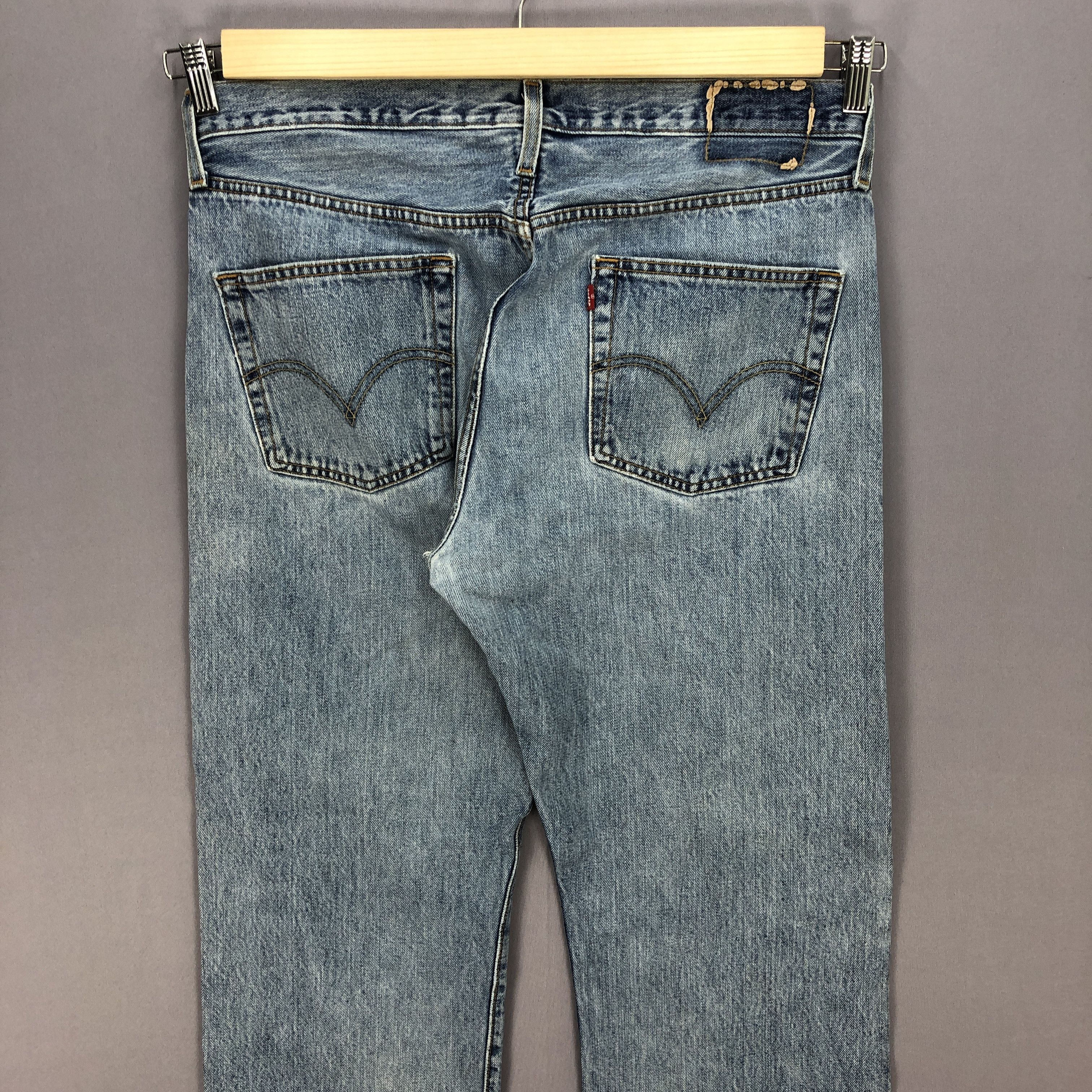 Levi's Y2K Levis 501 Distressed Jeans Levi's Faded Light Wash Denim Size US 36 / EU 52 - 4 Thumbnail