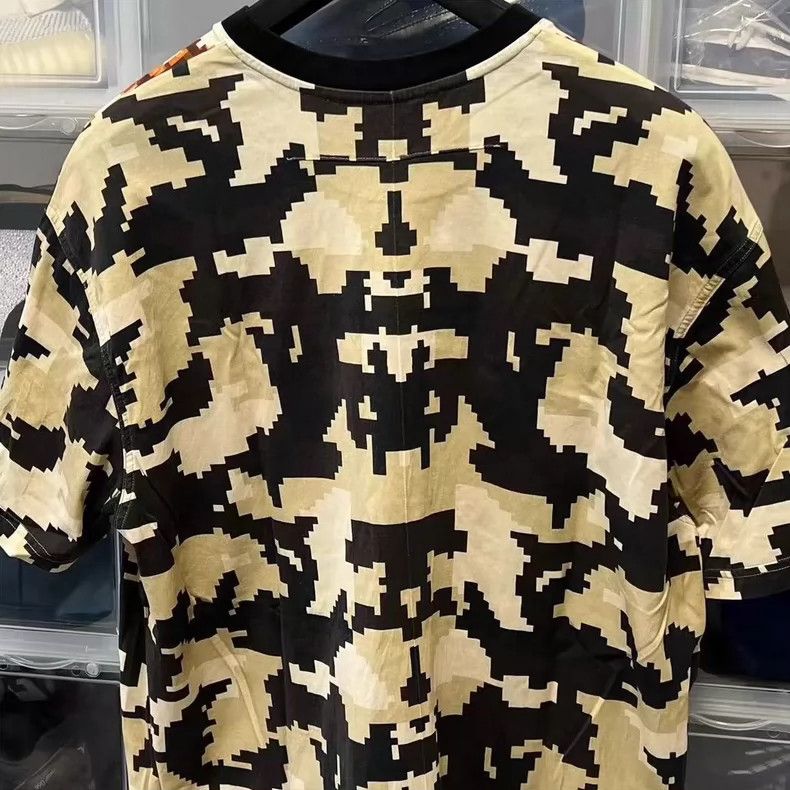 Givenchy Givenchy Flame Printed Short Sleeve T-Shirt Size US S / EU 44-46 / 1 - 4 Thumbnail