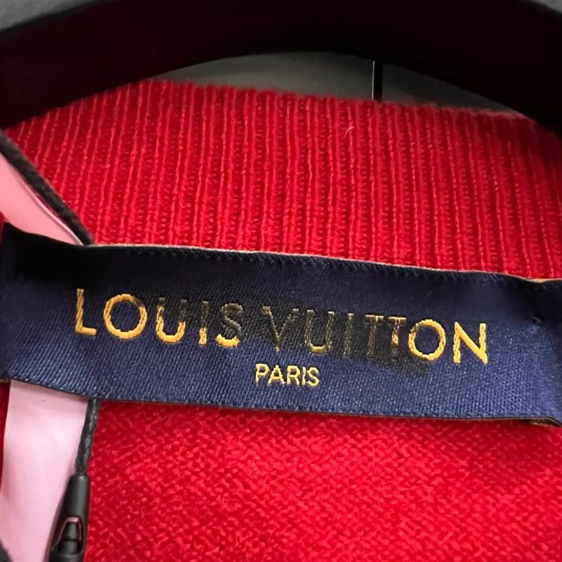 Louis Vuitton Louis Vuitton Pullover cashmere sweater with red back logo Size US XL / EU 56 / 4 - 3 Thumbnail