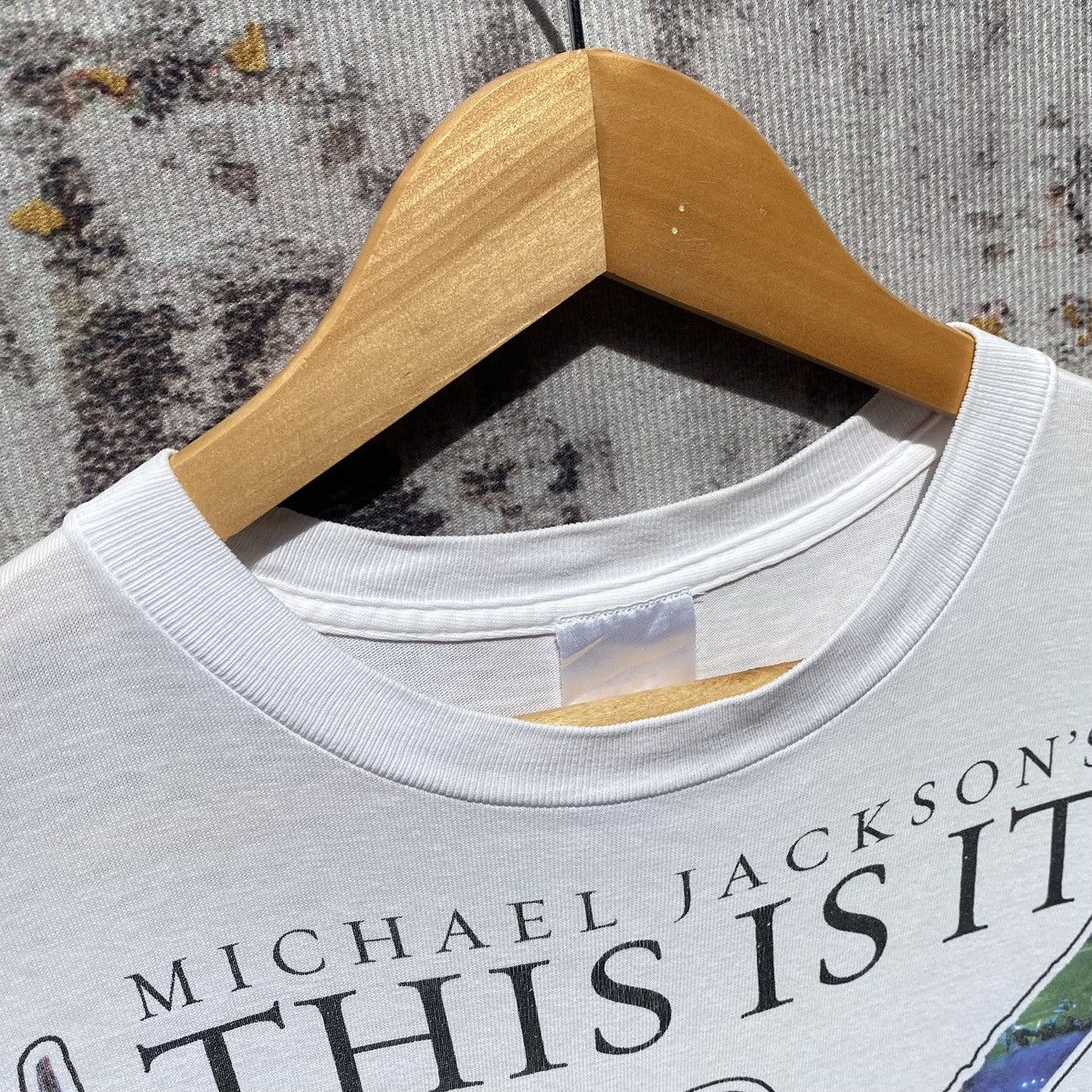 Band Tees × Michael Jackson × Vintage Vintage Michael Jackson’s King Of Pop Shirt©️2009 Size US M / EU 48-50 / 2 - 9 Thumbnail