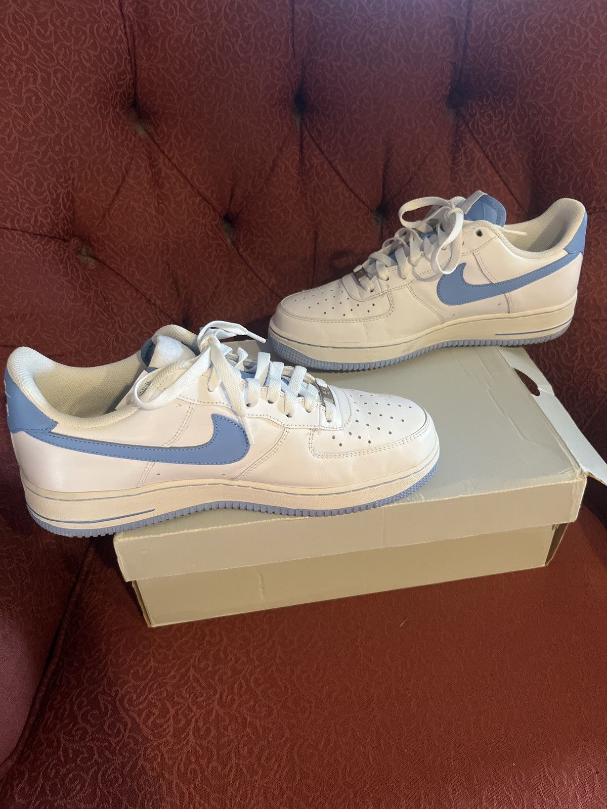 Nike Air Force 1 ‘07 ‘University Blue Size US 9.5 / EU 42-43 - 2 Thumbnail