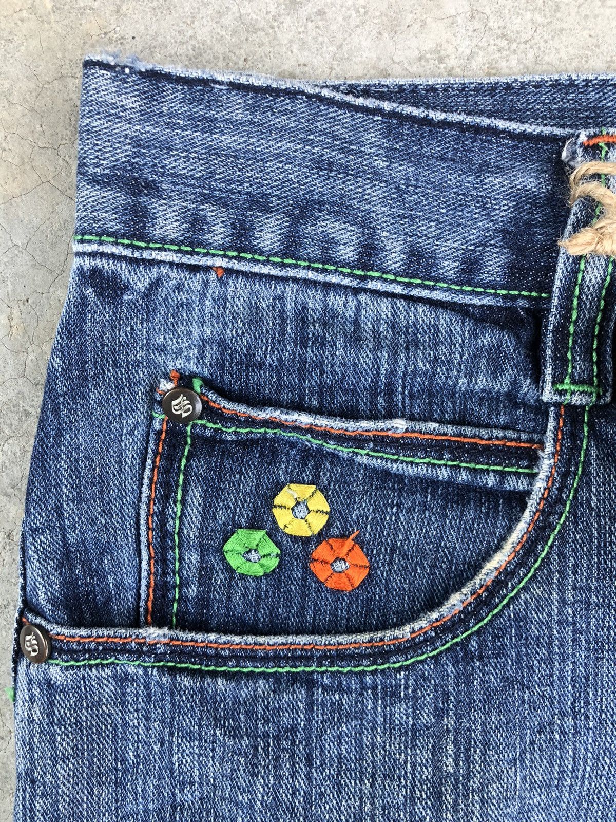Southpole Vintage Southpole Embroidered Jeans Baggy Jeans hip hop Size US 32 / EU 48 - 13 Thumbnail