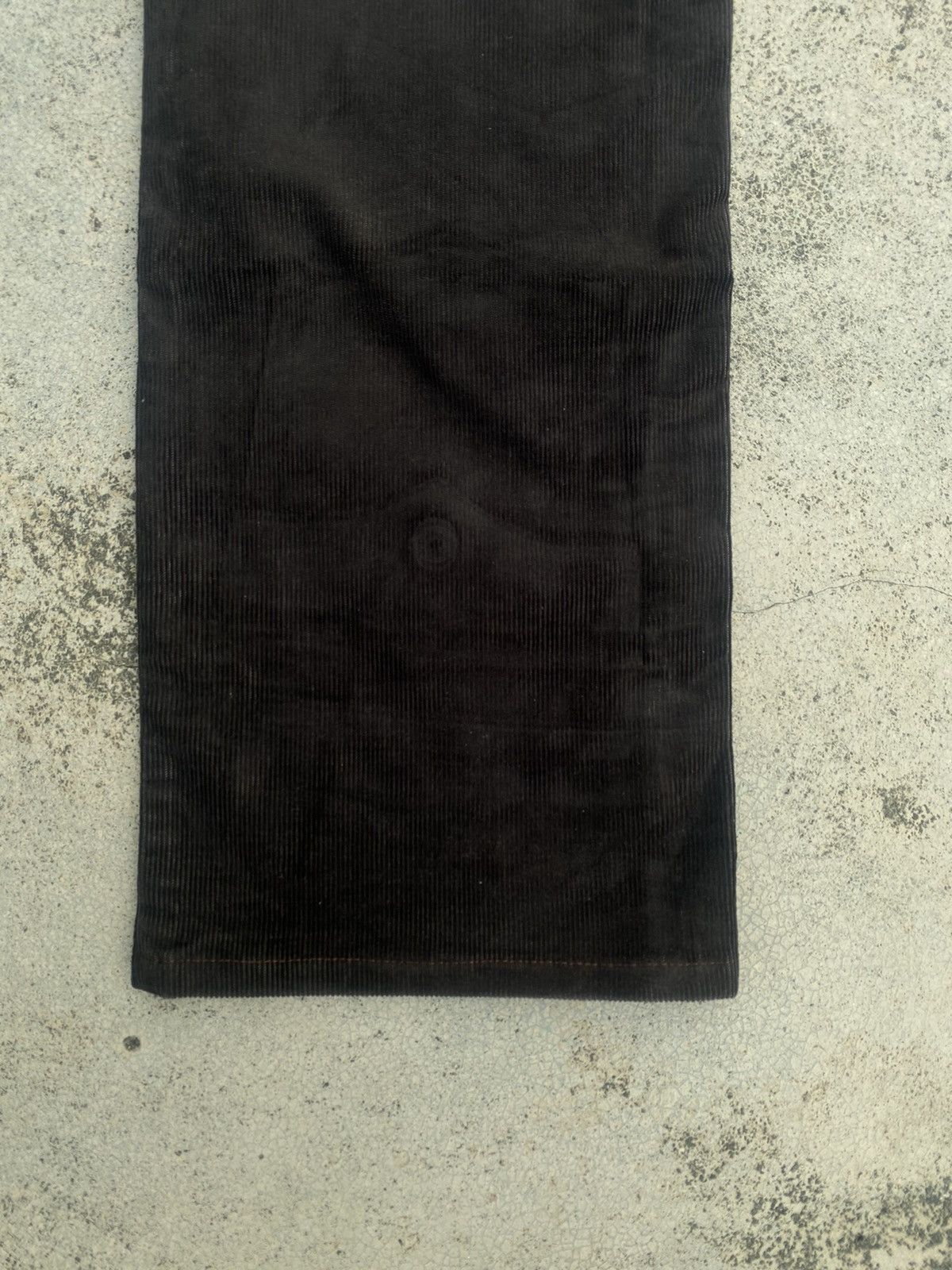 Burberry × Designer × Japanese Brand Burberry Loose Corduroy Pants Size US 32 / EU 48 - 21 Thumbnail