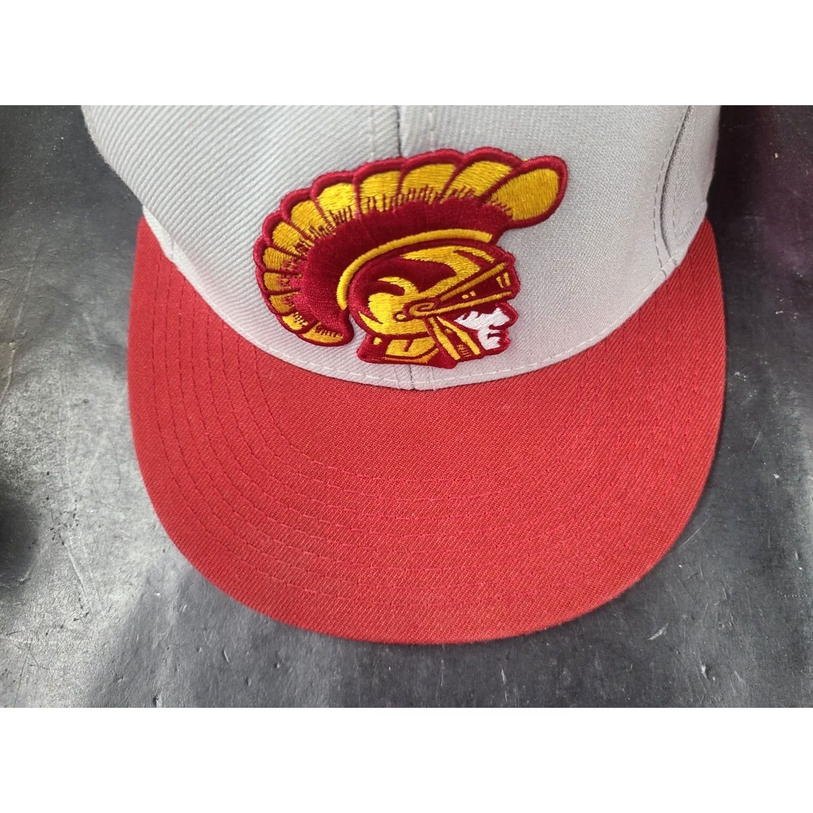 Vintage VINTAGE USC TROJANS AUTHENTIC APPAREL Snapback Cap Hat Size ONE SIZE - 3 Thumbnail
