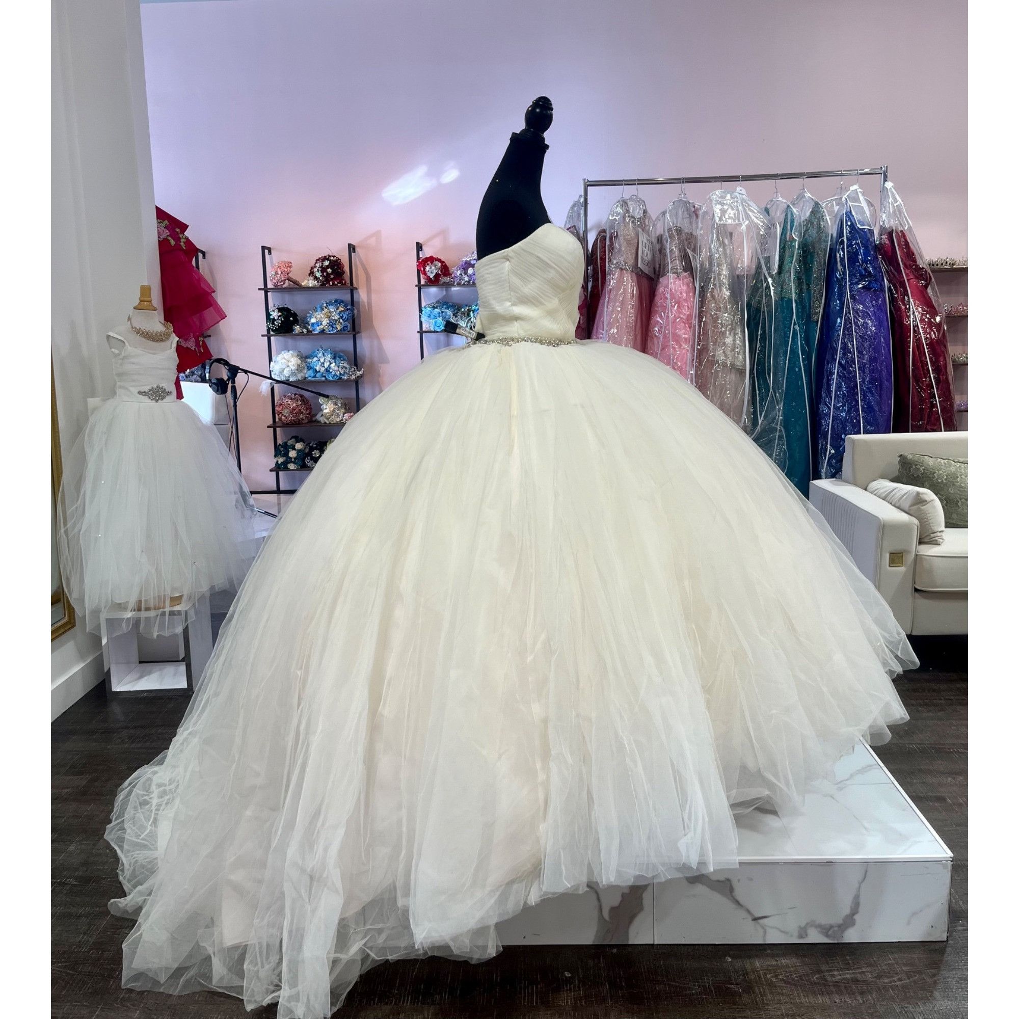 Other Timeless Sweetheart Tulle Ballgown - Perfect for Any Occasio Size XL / US 12-14 / IT 48-50 - 5 Thumbnail