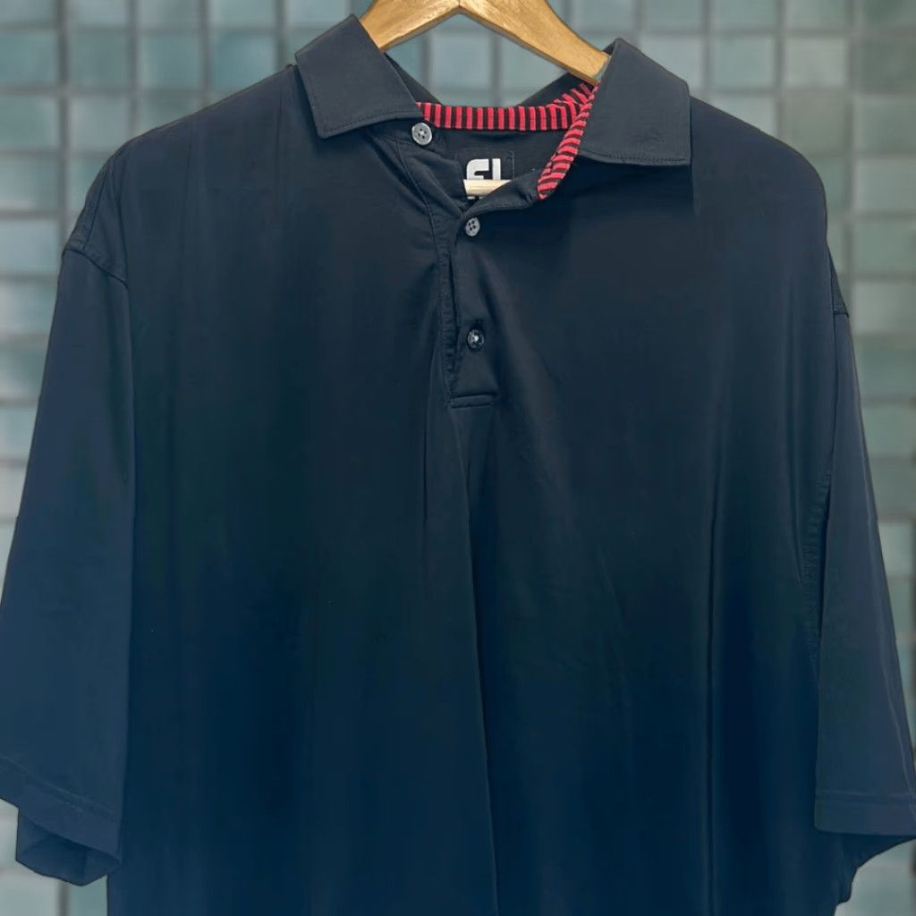 Footjoy FootJoy Polo Shirt Short Sleeve Black XL Mens Golf Polo Shirt Black FootJoy Mens XL Short Sleeve Golf Polo Shirt Size US XL / EU 56 / 4 - 1 Thumbnail