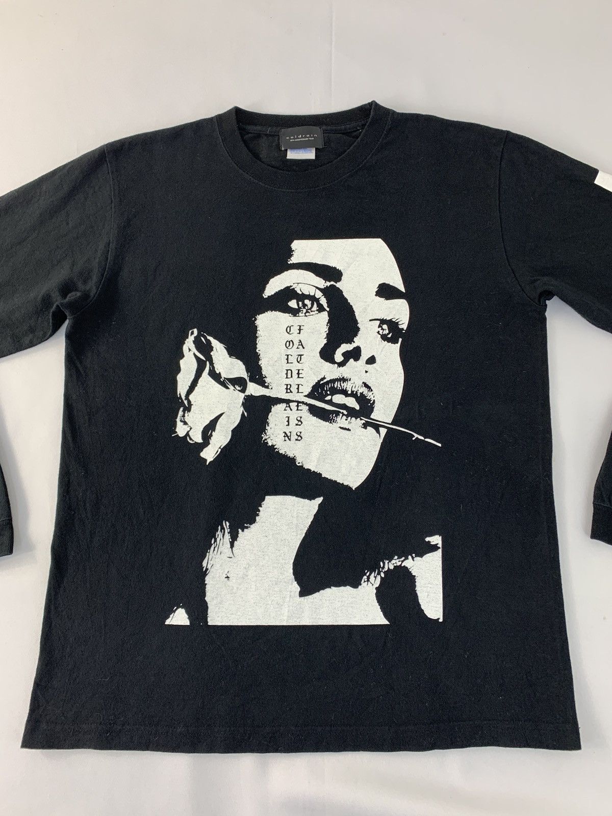Band Tees Coldrain 10th Anniversary Year Fateless Big Girl Rose Logo Size US M / EU 48-50 / 2 - 3 Thumbnail