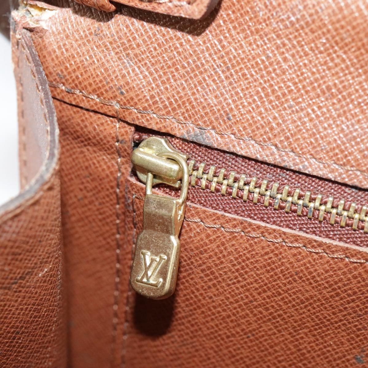 Louis Vuitton LOUIS VUITTON Monogram Bordeaux 24 Shoulder Bag M51798 Size ONE SIZE - 14 Thumbnail