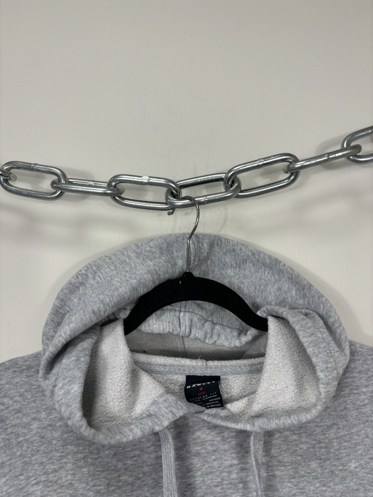 Oakley Vintage Oakley Big Logo Y2K Gray Hype Hoodie Size US M / EU 48-50 / 2 - 11 Thumbnail