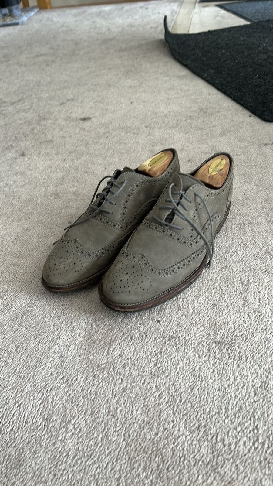 To Boot New York Suede Wingtips