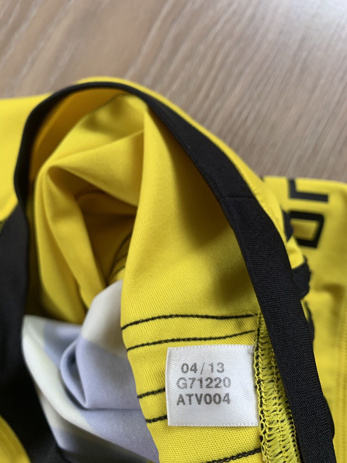 Adidas × Vintage Vintage Adidas Wellington Phoenix Home Shirt 2016-2017 Size US L / EU 52-54 / 3 - 8 Thumbnail