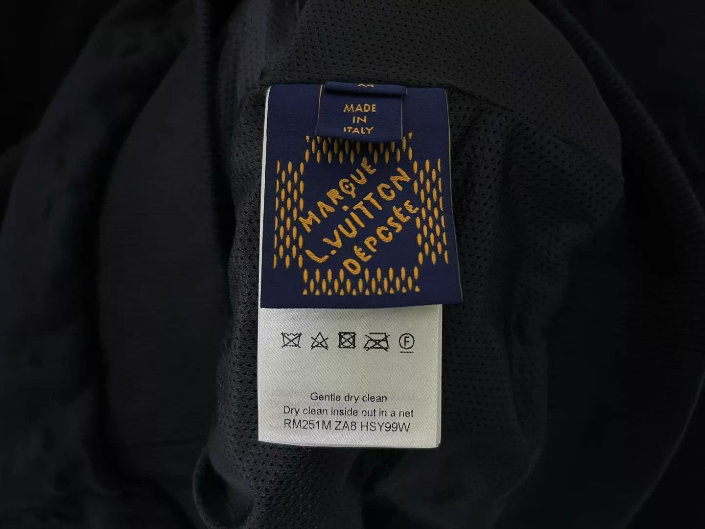 Louis Vuitton LV Embossed Monogram Black Jacket Size US M / EU 48-50 / 2 - 3 Thumbnail