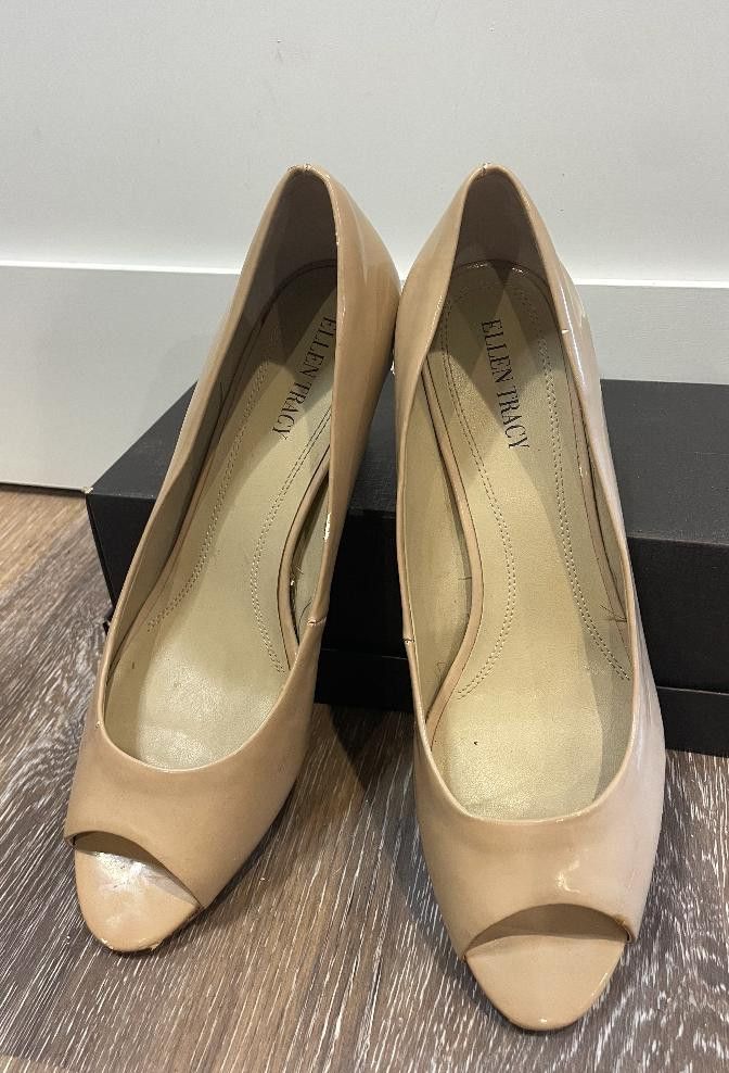 Designer Ellen Tracy Vanna Pumps 9.5M Size US 9.5 / IT 39.5 - 1 Thumbnail