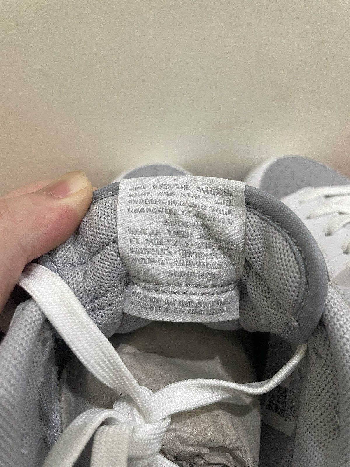 Nike ‼️Negotiable‼️ Nike Dunk Low White Neutral Grey Size US 10 / EU 43 - 9 Thumbnail