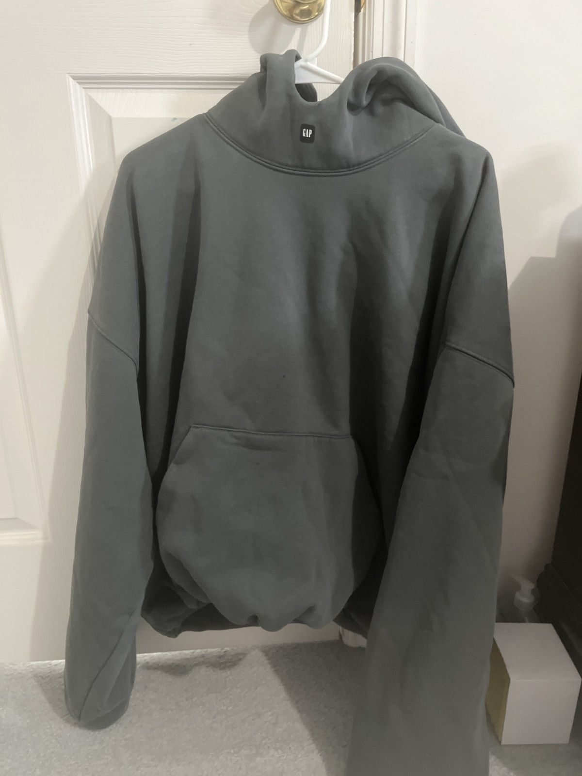 Gap × Yeezy Yeezy Gap Balenciaga Green Logo Hoodie Size US M / EU 48-50 / 2 - 1 Thumbnail