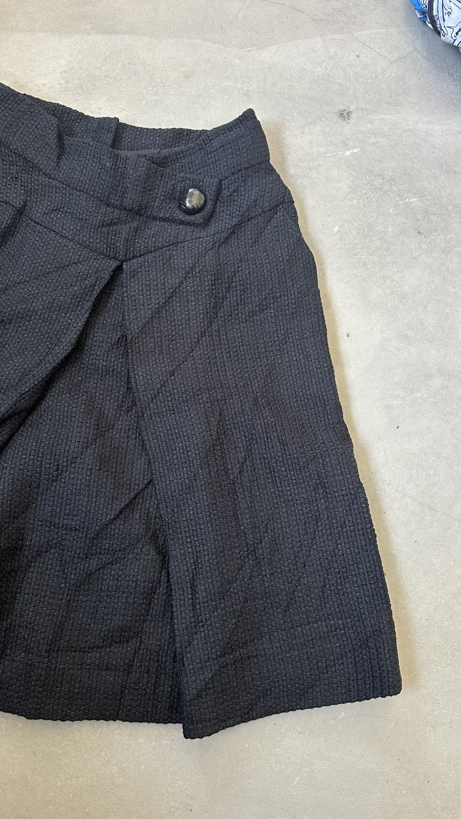 Chanel VINTAGE CHANEL SKIRT Size 26" / US 2 / IT 38 - 2 Thumbnail