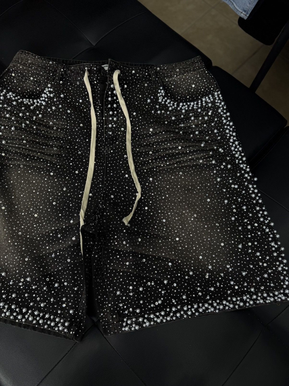 Vale Valley Vale Rhinestone Shorts Black Size 40 (NEW) Size US 40 / EU 56 - 9 Thumbnail
