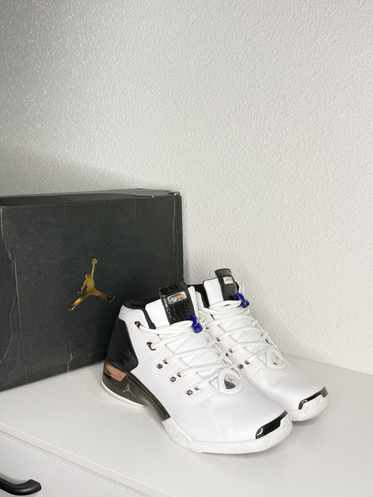 Nike Jordan 17 Retro Cooper 2016 Size US 9.5 / EU 42-43 - 1 Thumbnail