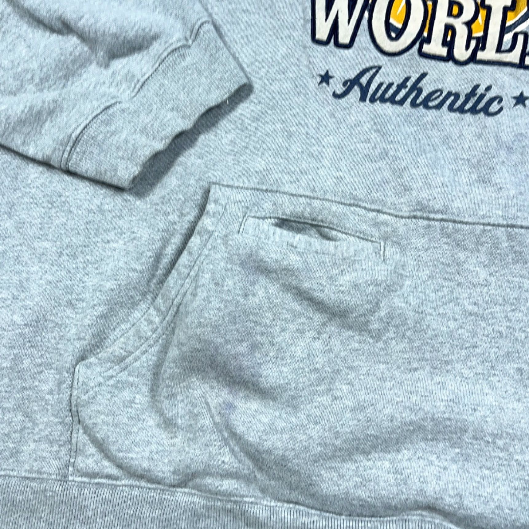 Disney Retro Disney Mickey Mouse Hoodie Men's 3XL Gray Sweatshirt * User: Vintage Disney Mickey Mouse Hoodie Men's 3XL Gray Sweatshirt * Size US XXL / EU 58 / 5 - 6 Thumbnail