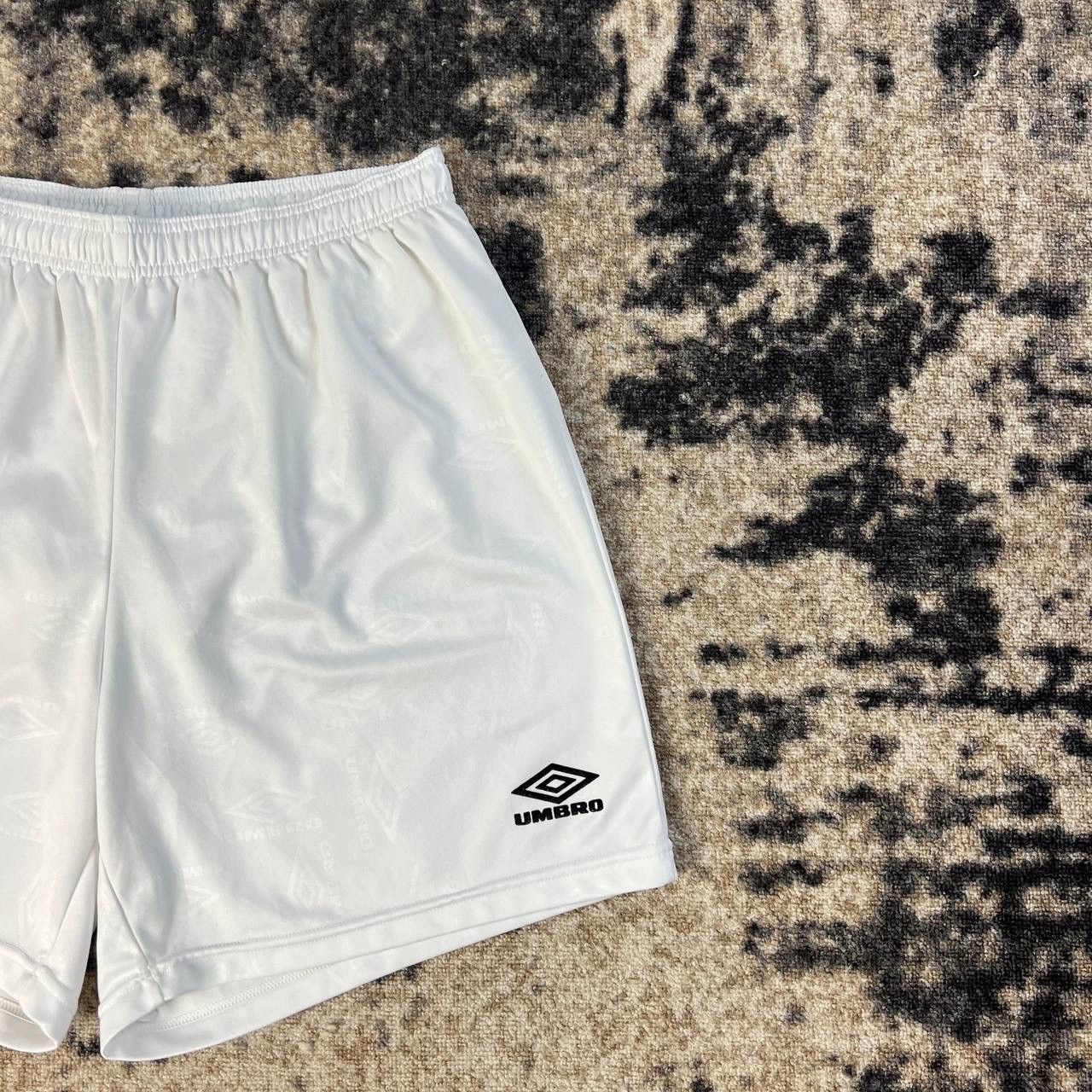 Umbro Umbro Vintage Y2K Mini Logo Light Shorts Size US 36 / EU 52 - 3 Thumbnail