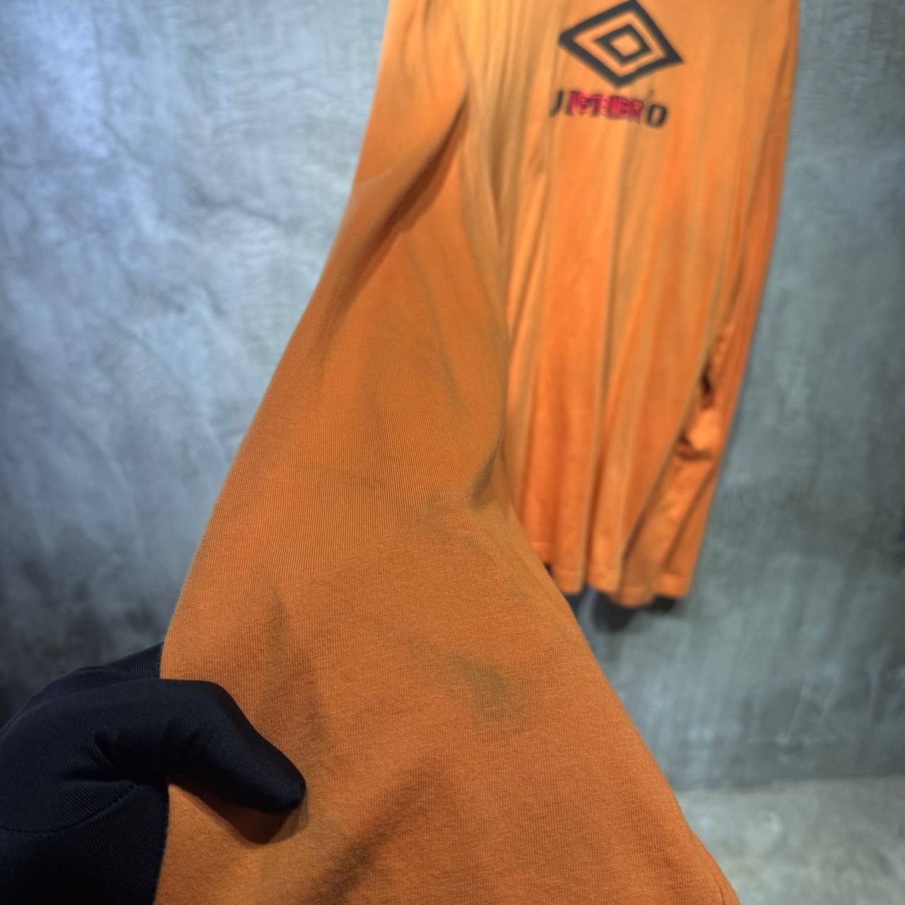 Vetements Vetements X Umbro long sleeves shirt Size US XL / EU 56 / 4 - 4 Thumbnail