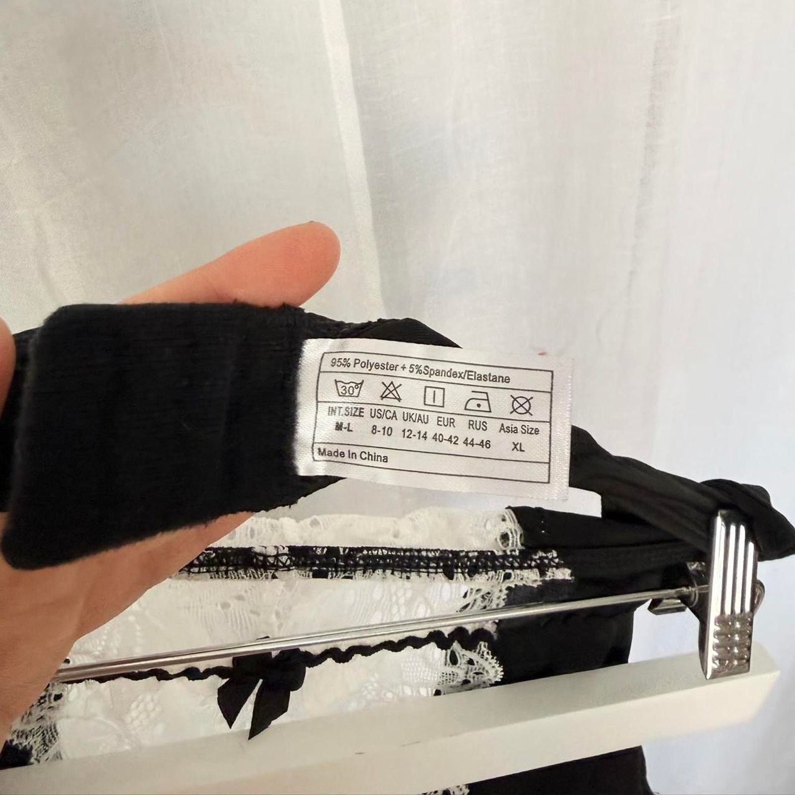 Other ♡ black & white lace garter mini skirt ♡ Size 30" / US 8 / IT 44 - 5 Thumbnail