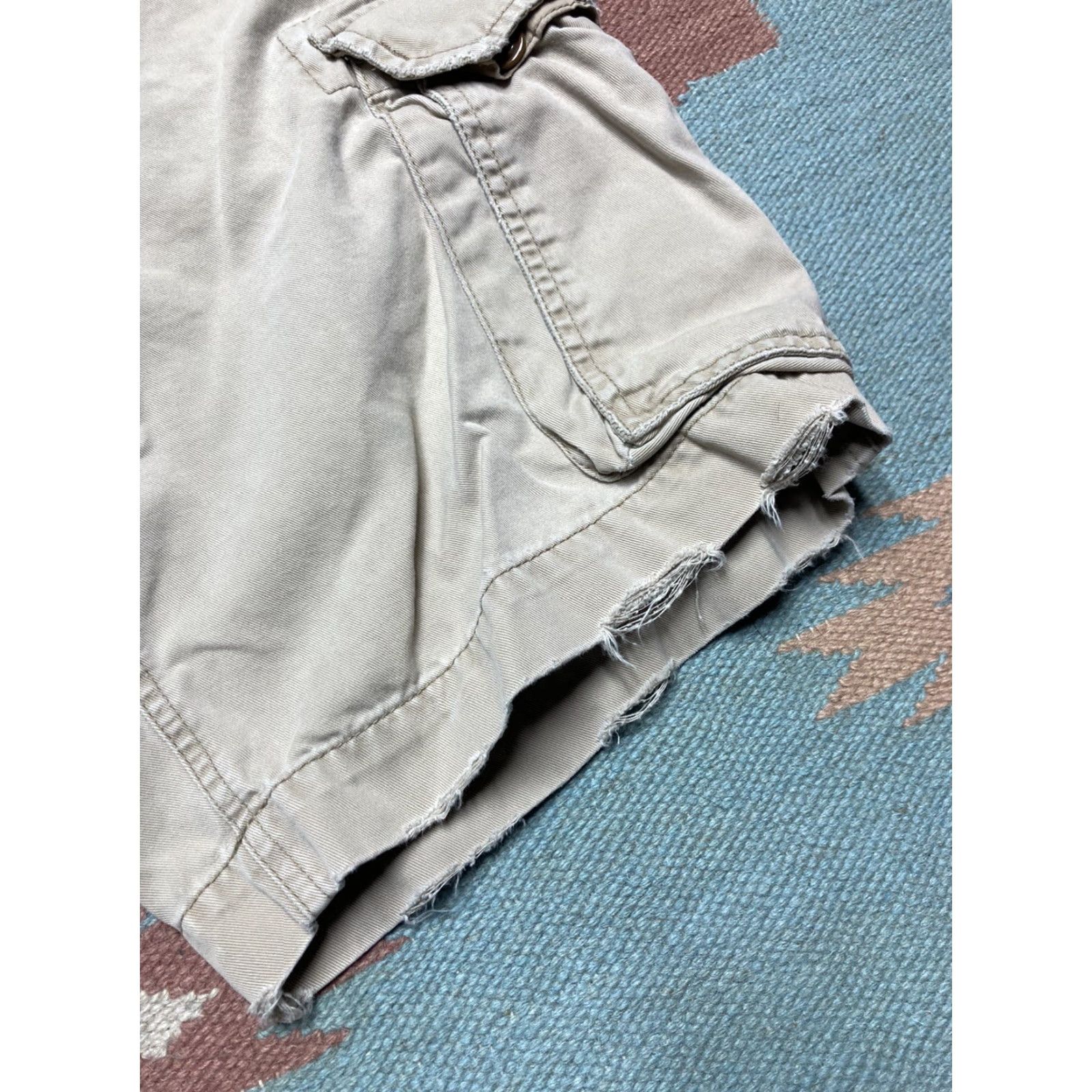 American Eagle Outfitters American Eagle Cargo Shorts Men’s 31 Utility Preppy Cotton Casual Baggy EUC Size US 31 - 2 Thumbnail