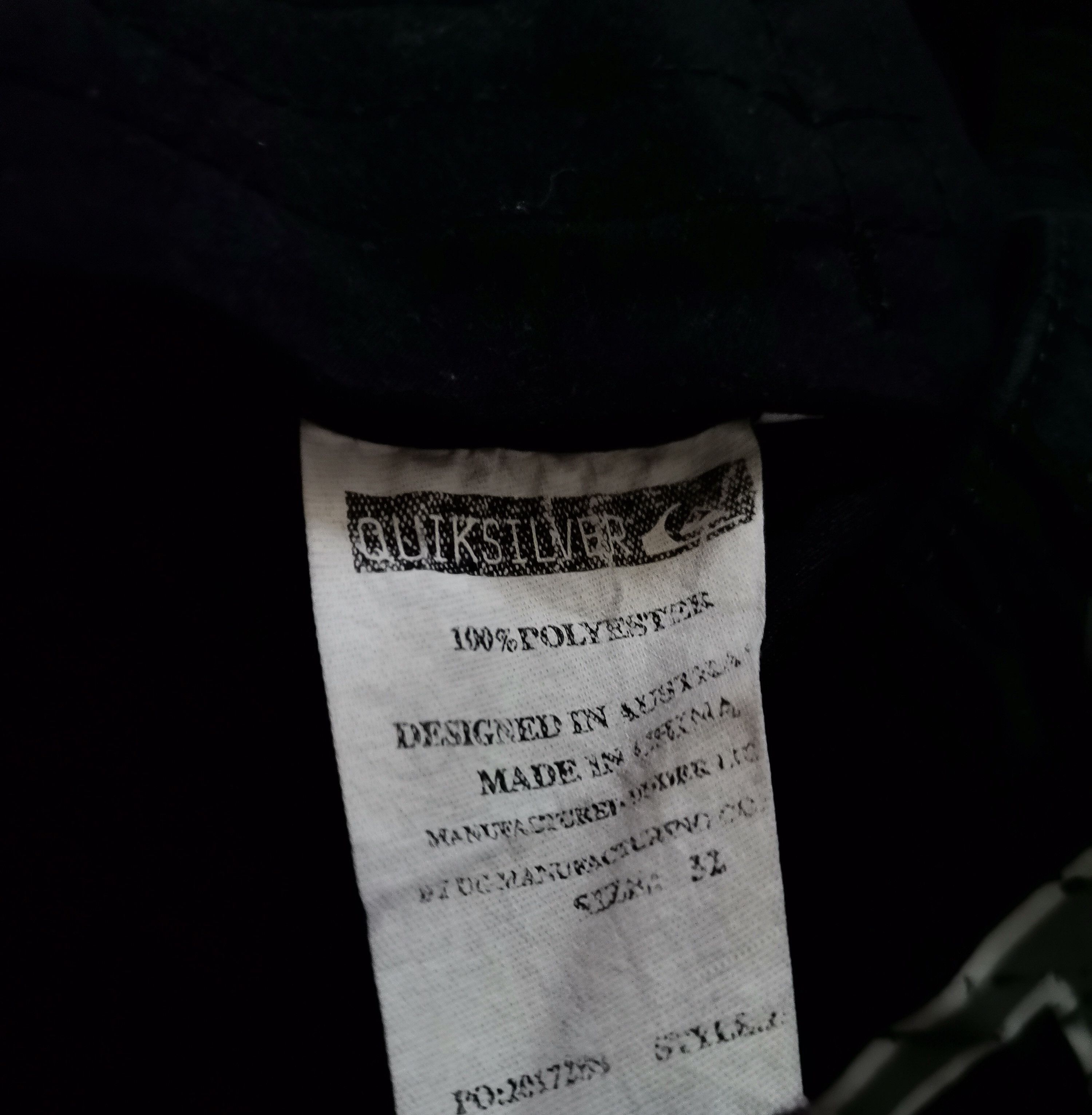 Quiksilver Quiksilver Shorts Size US 30 / EU 46 - 2 Thumbnail