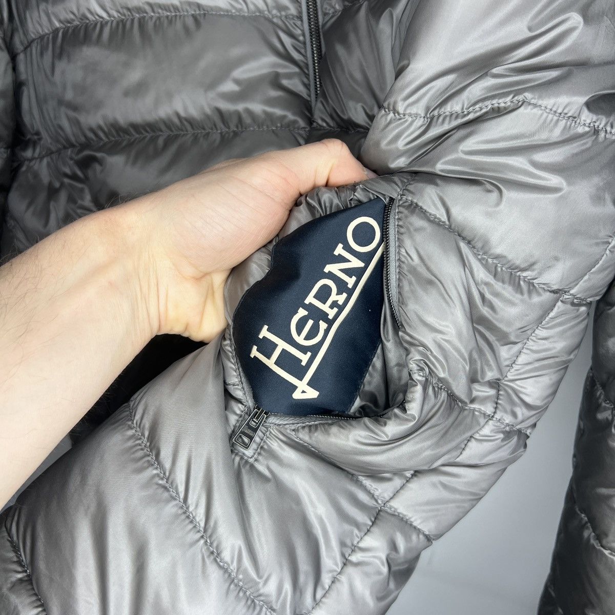 Herno ⚡️AMAZING HERNO GOOSE LIGHT PUFFER JACKET GREY NAVY NYLON Size US XL / EU 56 / 4 - 10 Thumbnail