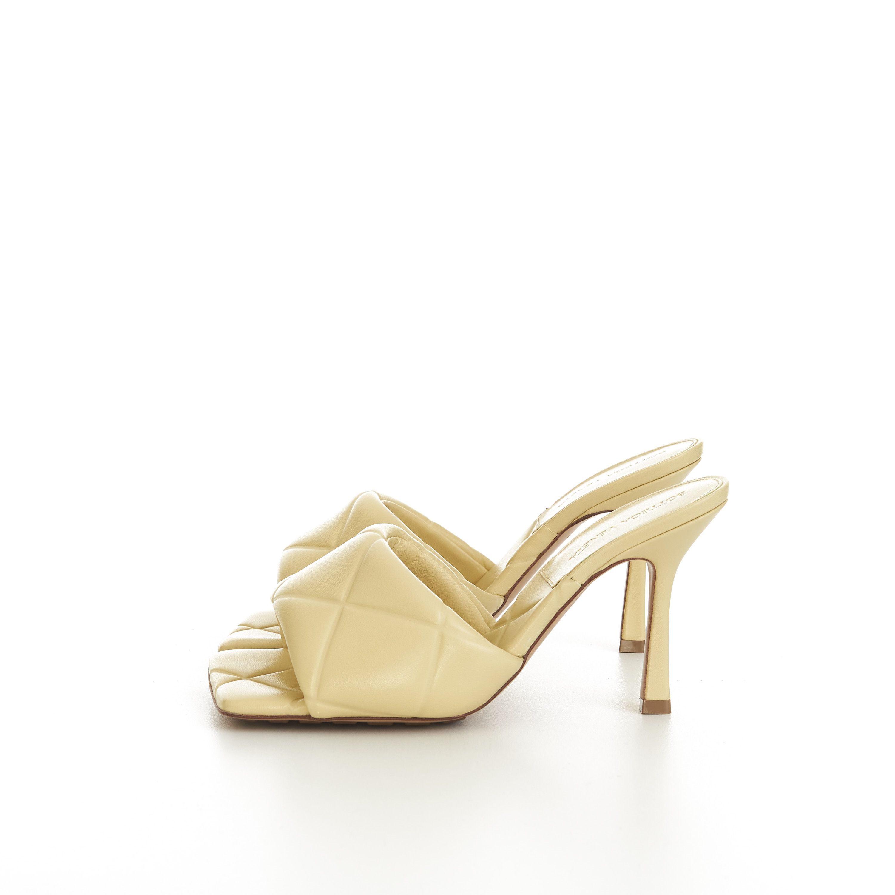 Bottega Veneta Quilted Lido Mules In Moon Beam Yellow Leather Size US 8.5 / IT 38.5 - 5 Thumbnail