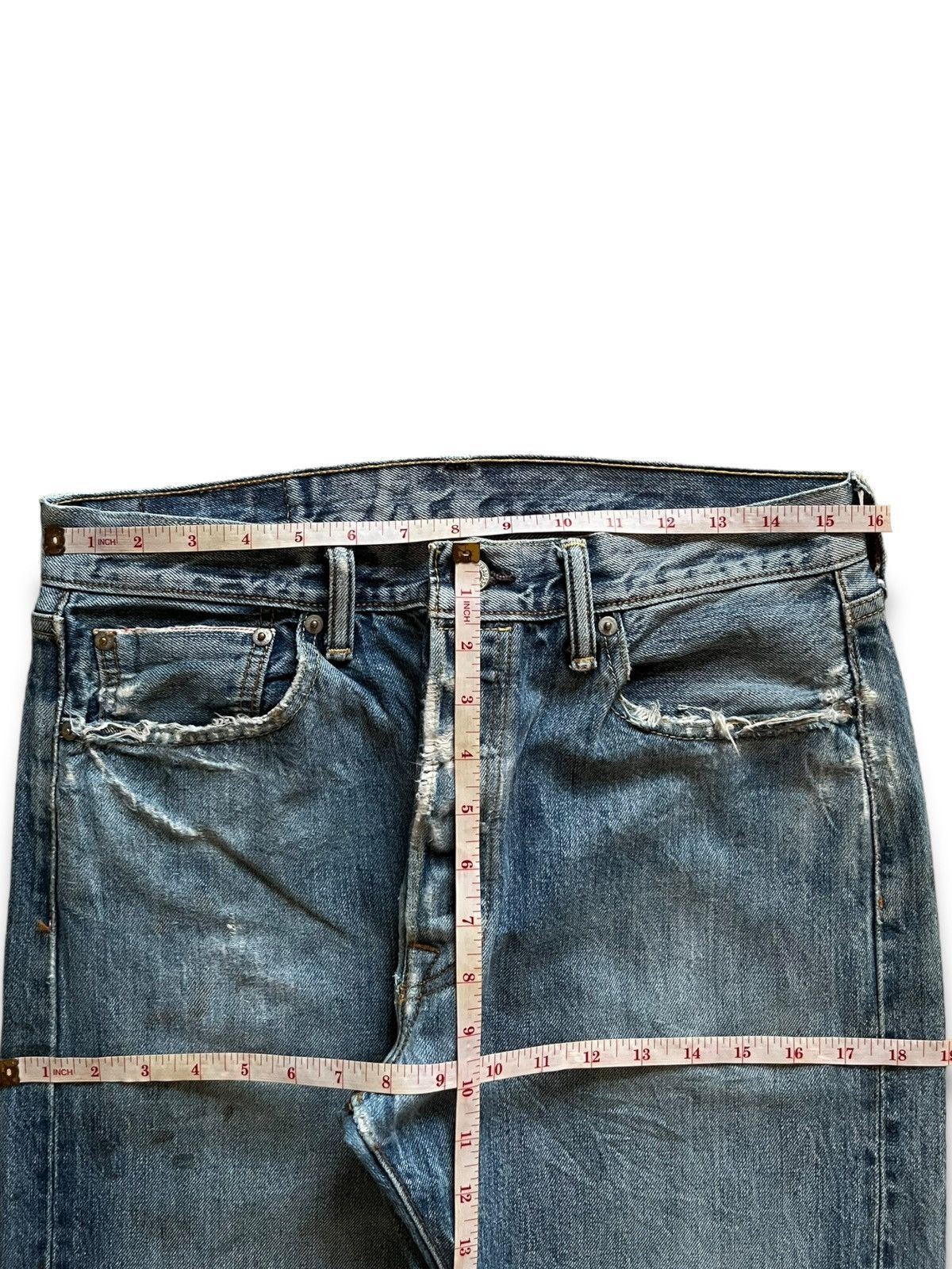 Levi's Vintage Levis 501 Selvedge Blue Denim Distressed Loose Jeans Size US 31 - 12 Thumbnail