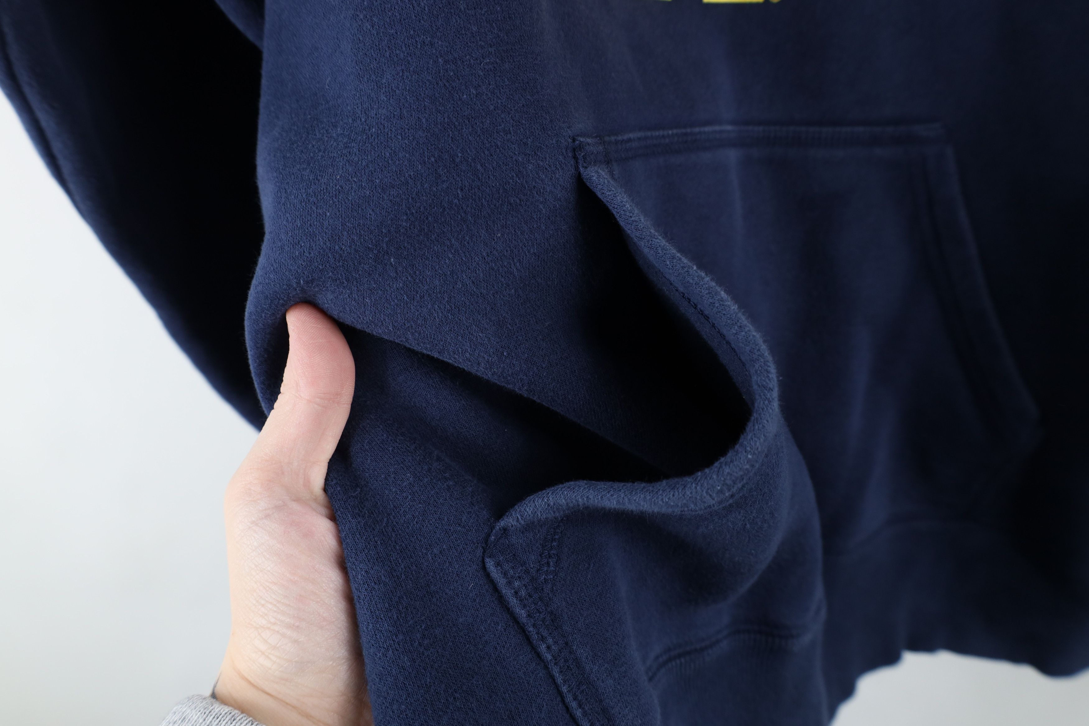 Nike × Vintage Nike Air Jordan Respect Earned University of Michigan Hoodie Size US L / EU 52-54 / 3 - 7 Thumbnail