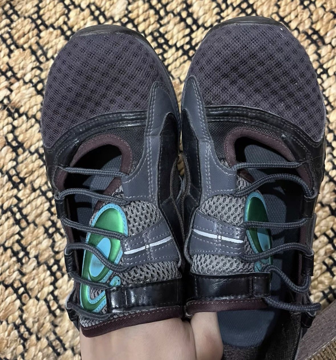 Kiko Kostadinov KIKO KOSTADINOV Asics Collaborative Gel-Aurania Low-Top Ru Size US 7.5 / EU 40-41 - 2 Thumbnail