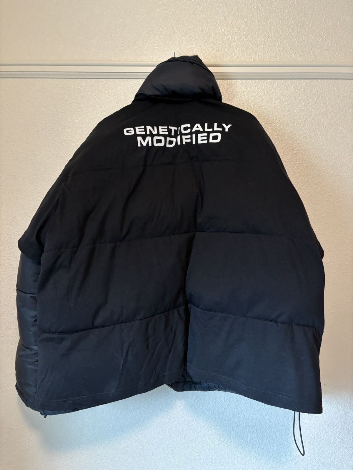 Vetements VETEMENTS GENETICALLY MODIFIED PARKA - AW17 Size US S / EU 44-46 / 1 - 3 Thumbnail
