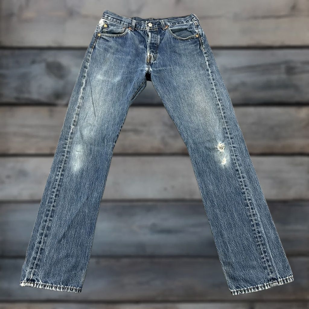 Levi's Levi's 501 Jeans Mens 32x34 Blue Straight Regular Medium Distressed 5-Pocket Denim Regular Fit Button Fly Jeans Mens Women? Size US 32 / EU 48 - 1 Thumbnail