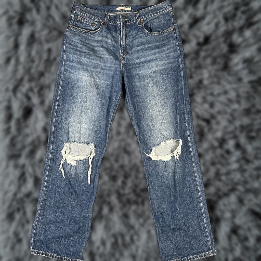 Denime VINTAGE: No Levis Jeans Women 31x31 Low Pro Straight 31 Relaxed Denim Blue Distressed 5-Pocket Womens Jeans Size 31 Inseam 31 Size 24" / US 00 / IT 34 - 1 Thumbnail