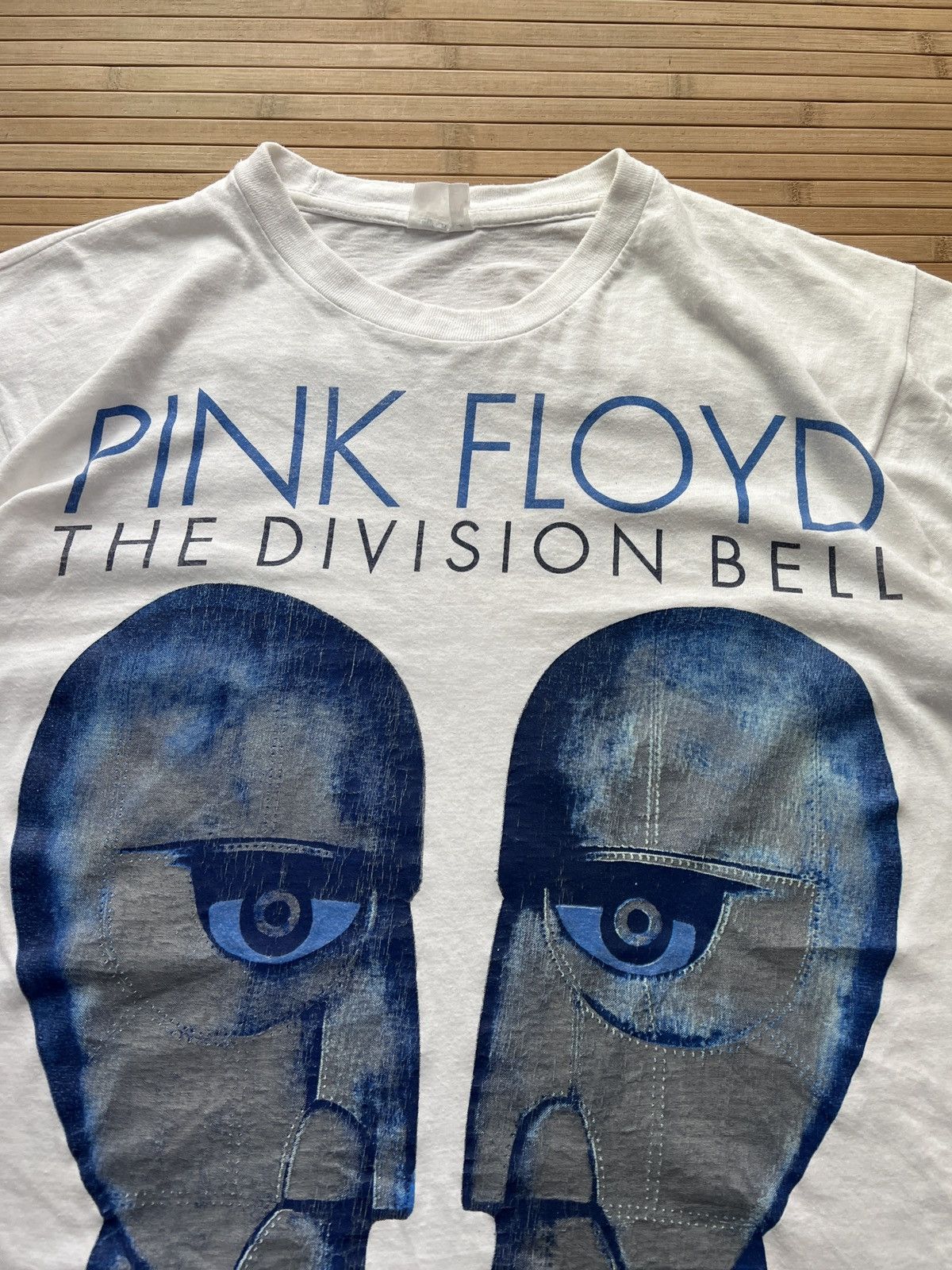 Vintage Pink Floyd the division Bell 90s Tshirt Size US L / EU 52-54 / 3 - 3 Thumbnail