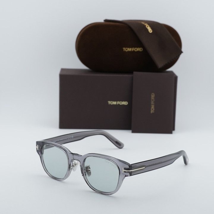 Tom Ford FT1041-D 20A Sunglasses Grey Square Frame