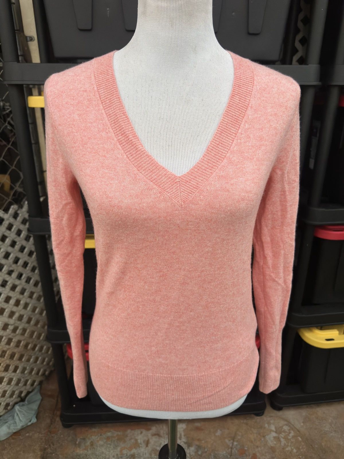 J.Crew New J Crew V - Neck Cashmere Sweater Women's XS Orange Size XS / US 0-2 / IT 36-38 - 1 Thumbnail