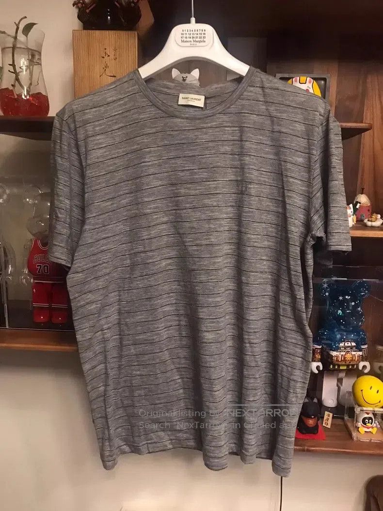 Saint Laurent Paris Saint Laurent Paris Short Sleeve T-Shirt. Size US S / EU 44-46 / 1 - 1 Thumbnail