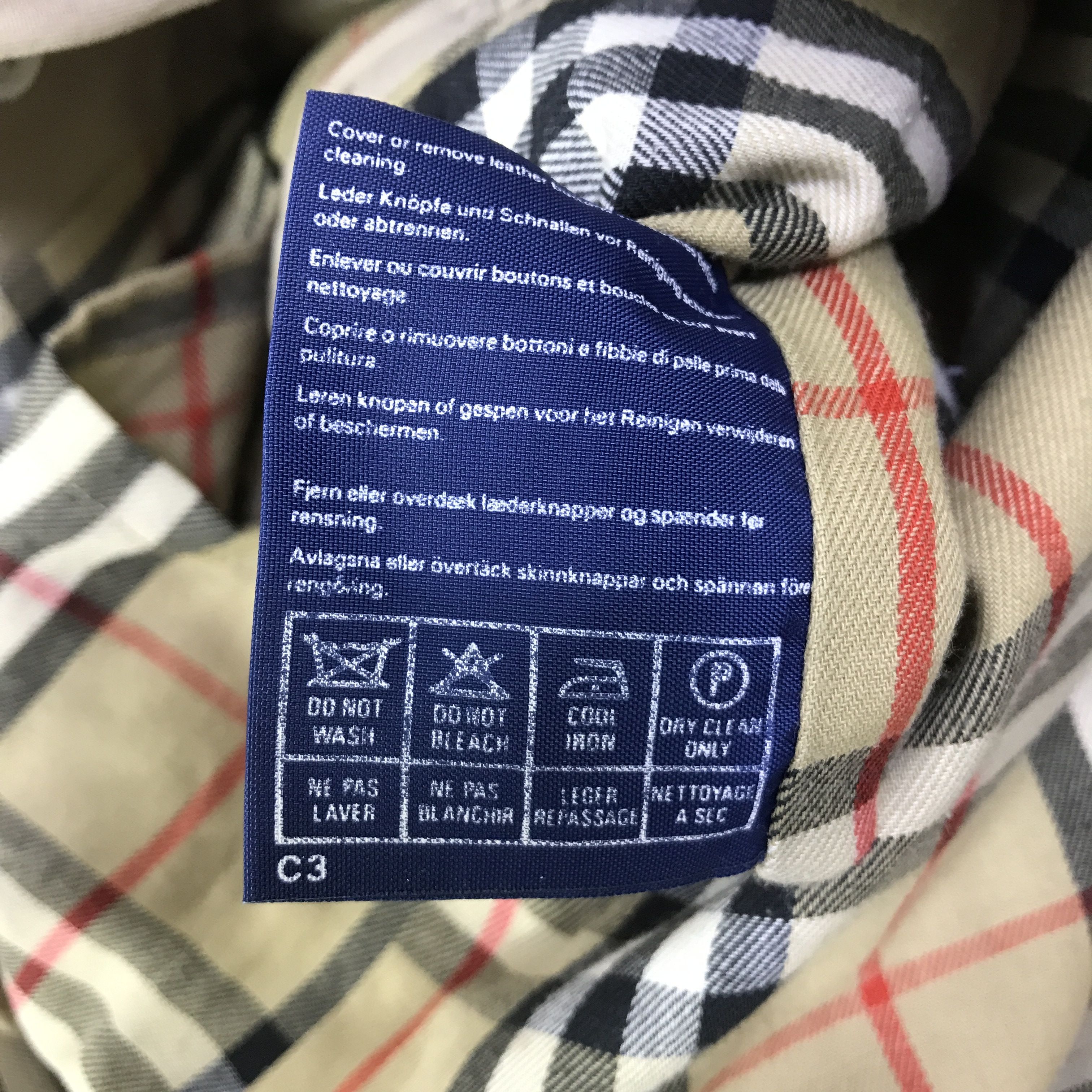 Burberry BURBERRY LONG COAT DISTRESSED COLLER JACKET Size US L / EU 52-54 / 3 - 11 Thumbnail