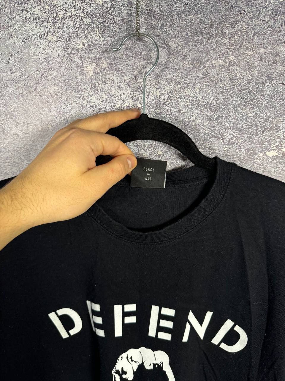 DEFEND PARIS Defend Paris Human Rights Black T-Shirt Large Size US L / EU 52-54 / 3 - 8 Thumbnail