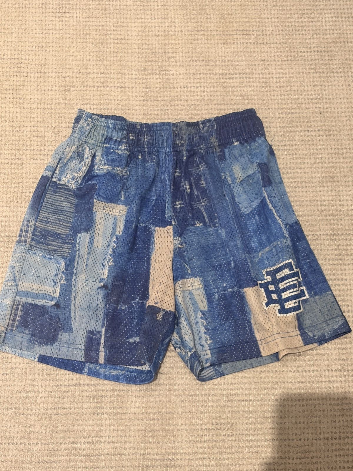 Eric Emanuel Eric emanuel new york skyline shorts Size US 30 / EU 46 - 1 Thumbnail