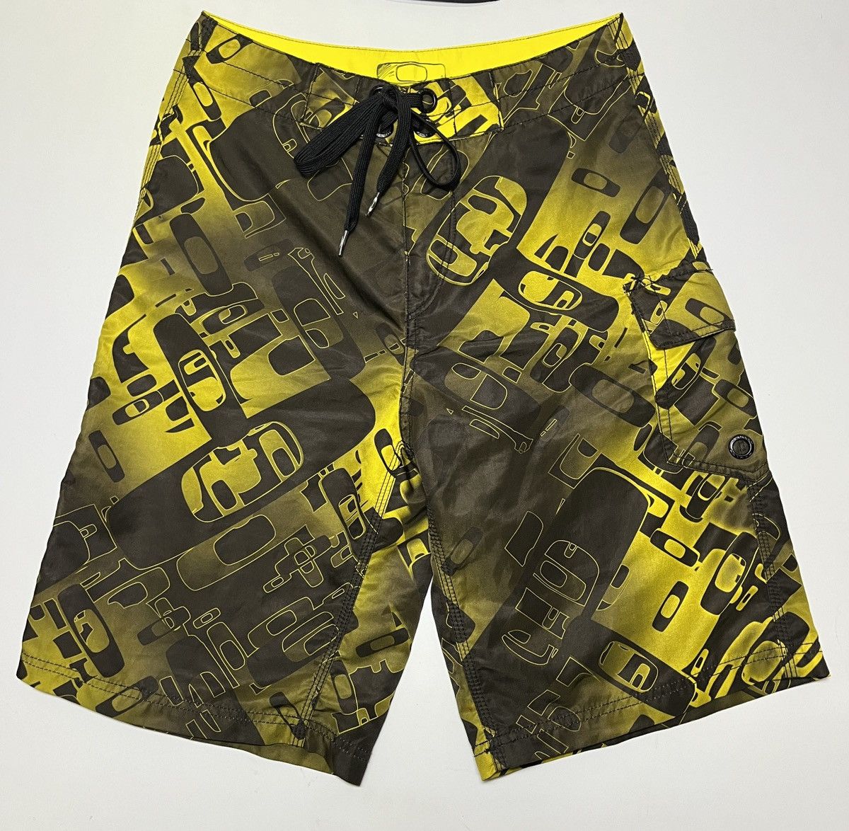 Oakley × Vintage Vintage Oakley Monogram Shorts Size US 31 - 1 Thumbnail