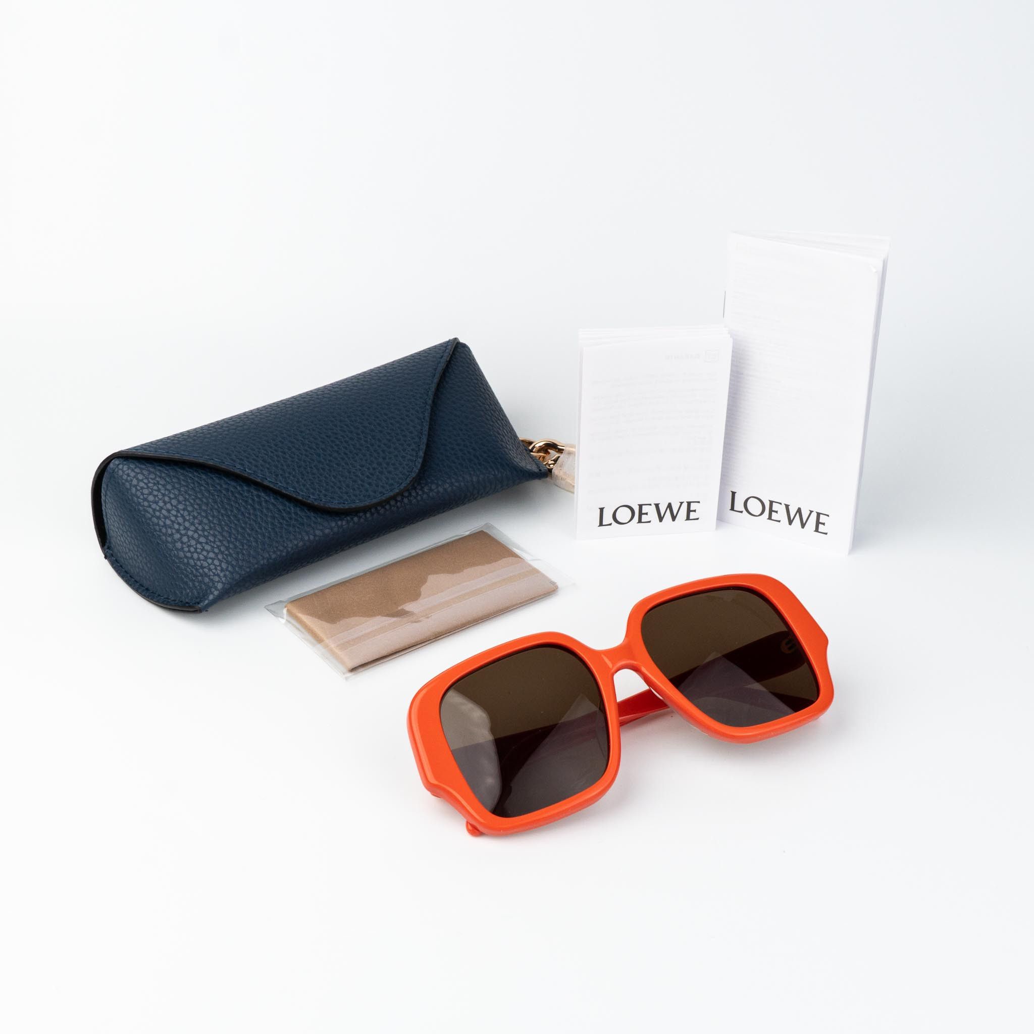 Loewe Loewe Women Sunglasses Square LW40134U 42E NEW AUTHENTIC Size ONE SIZE - 9 Thumbnail