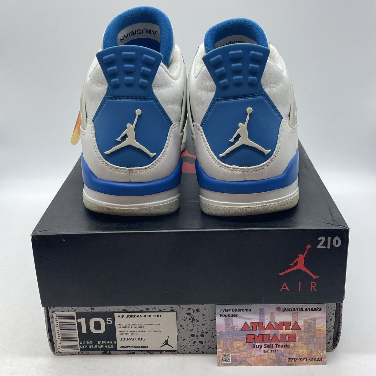 Jordan Brand Air Jordan military blue Size US 10.5 / EU 43-44 - 3 Thumbnail