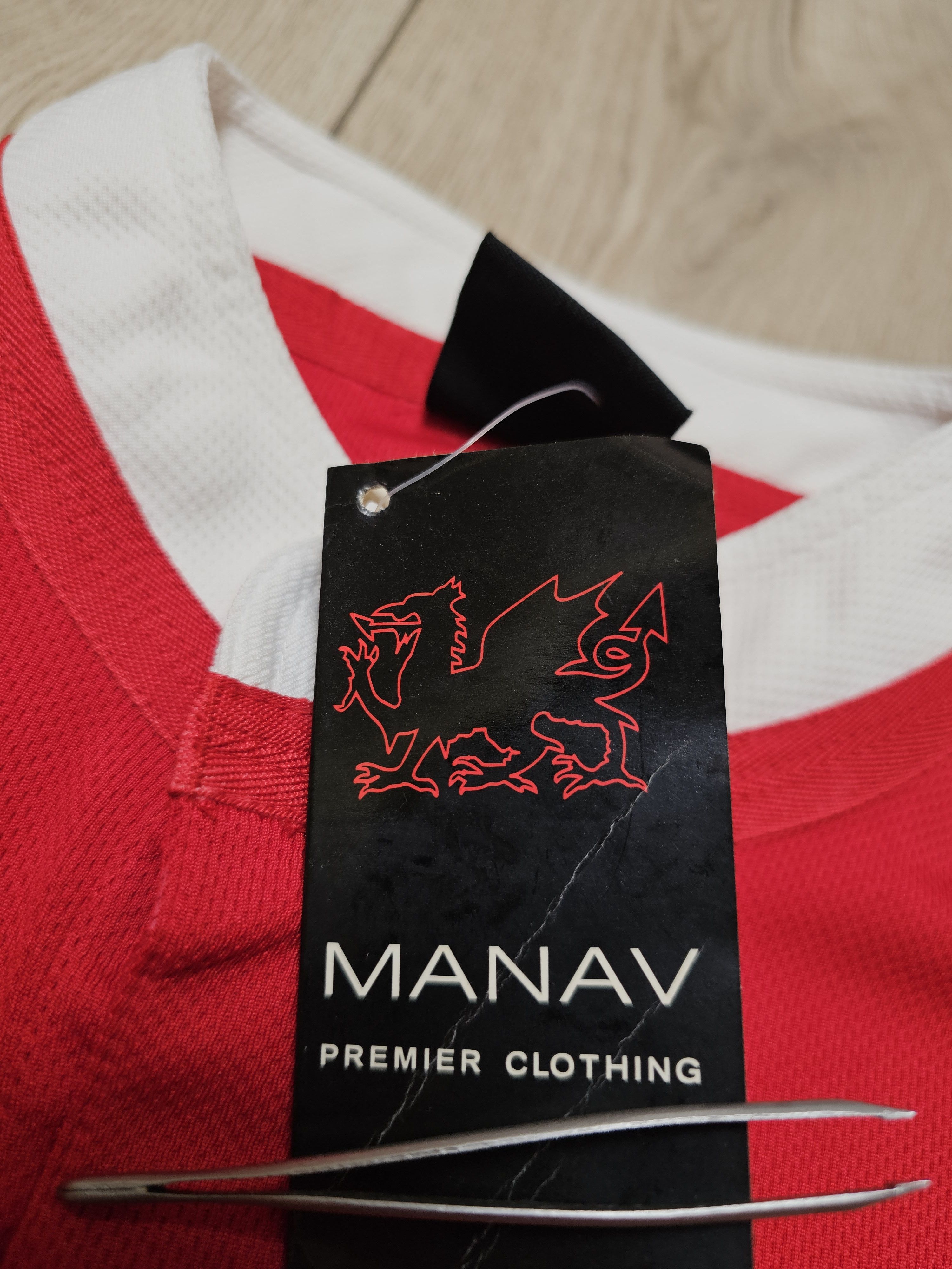 Vintage WALES RUGBY JERSEY VINTAGE NEW WALES RUGBY JERSEY WRU Size US XL / EU 56 / 4 - 9 Thumbnail