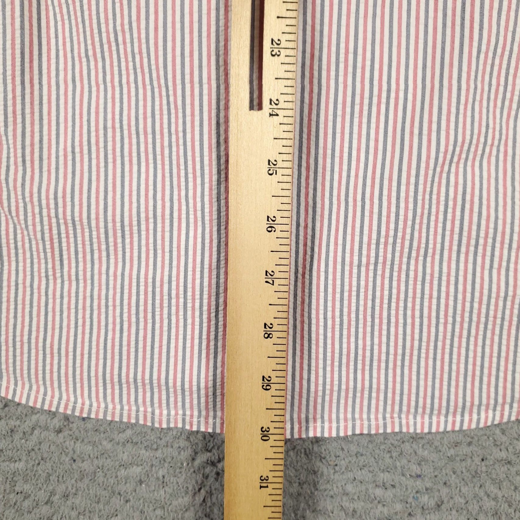Mizzen+Main Mizzen+Main Shirt Mens L Red Striped Seersucker Slim Fit Short Sleeve Button-Up Col... Size US L / EU 52-54 / 3 - 4 Thumbnail