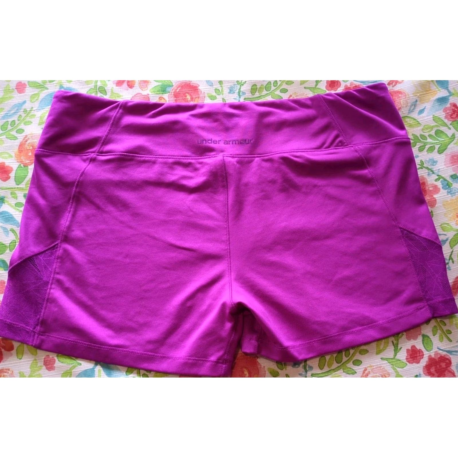 Under Armour Under Armour Women's Fitted Compression HeatGear Shorts L Purple Gym Training Running Cross Training Size 36" / US 14 / IT 50 - 4 Thumbnail
